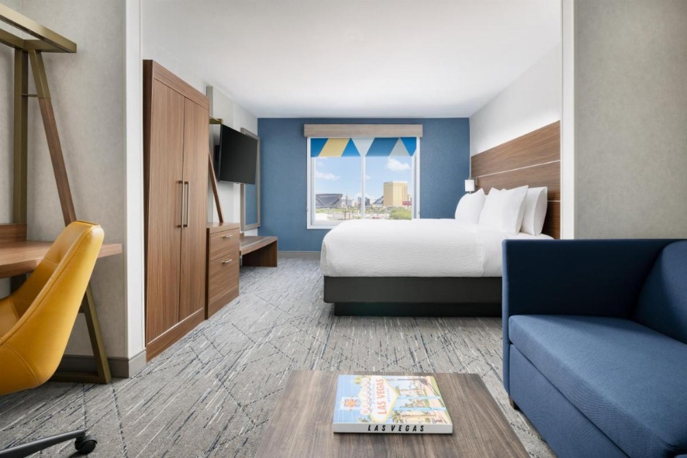 Holiday Inn Express Las Vegas South Image 17