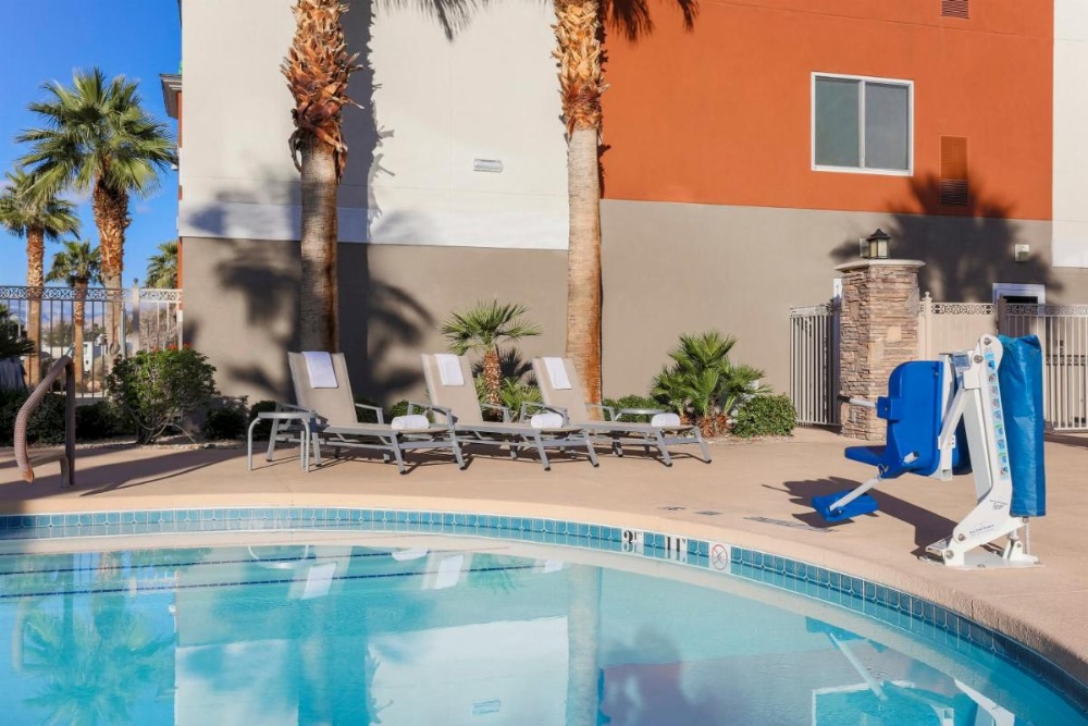 Holiday Inn Express Las Vegas South Image 22